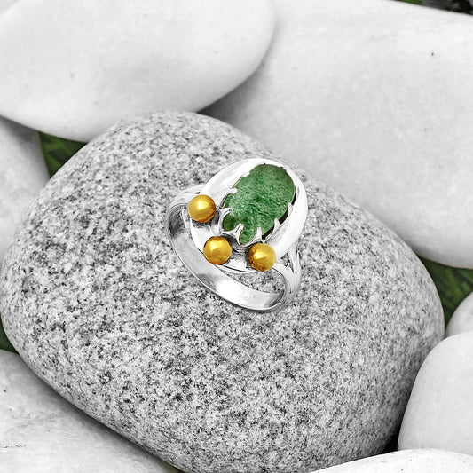 Two Tone Natural Green Aventurine Ring size-8.5 R-1503 SDR189996