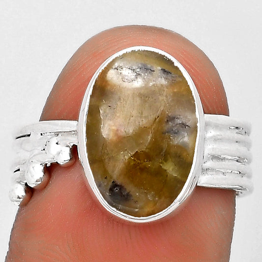 Natural Australian Prehnite Ring size-8 R-1492 SDR194000