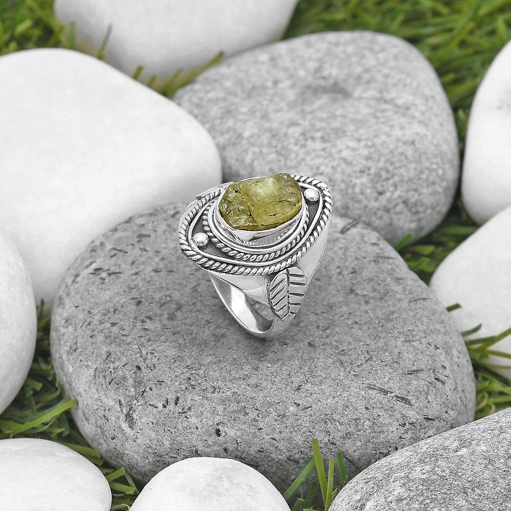 Natural Green Kyanite Rough India Ring size-7.5 R-1258 SDR200044