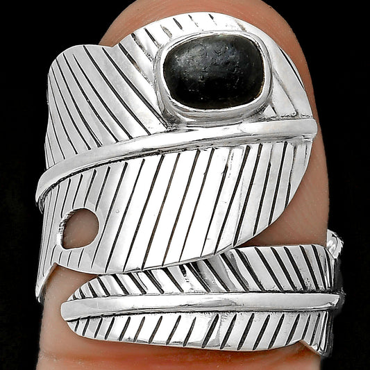 Adjustable Feather - Nuummite Ring size-8.5 R-1473 SDR201280