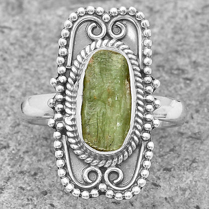 Natural Green Kyanite Rough India Ring size-7.5 R-1441 SDR201601