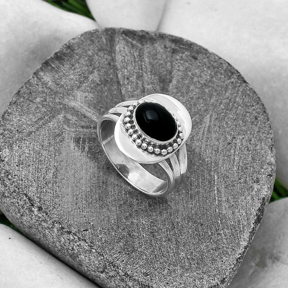 Natural Black Onyx - Brazil Ring size-8 R-1458 SDR202832