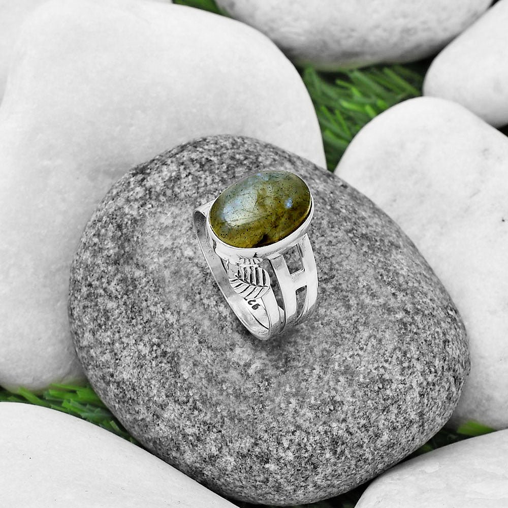 Blue Labradorite - Madagascar Ring size-9 R-1400 SDR208855