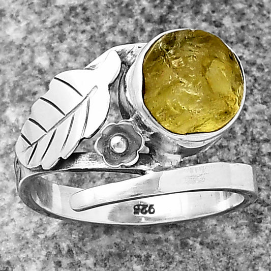 Natural Green Kyanite Rough - India Ring size-7 R-1410 SDR212706