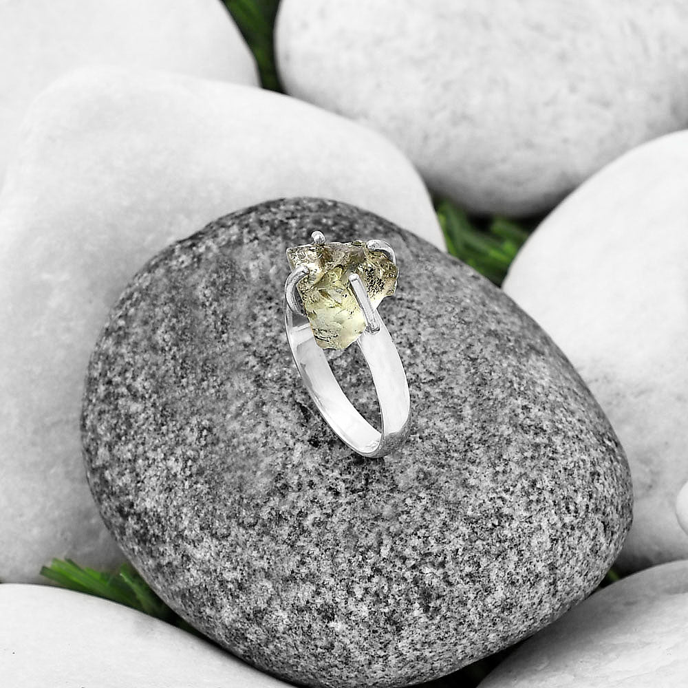 Prasiolite (Green Amethyst) Rough Ring size-7 R-1052 SDR214907