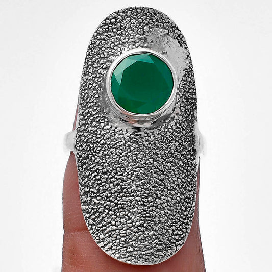 Natural Green Onyx Ring size-6 R-1550 SDR222915