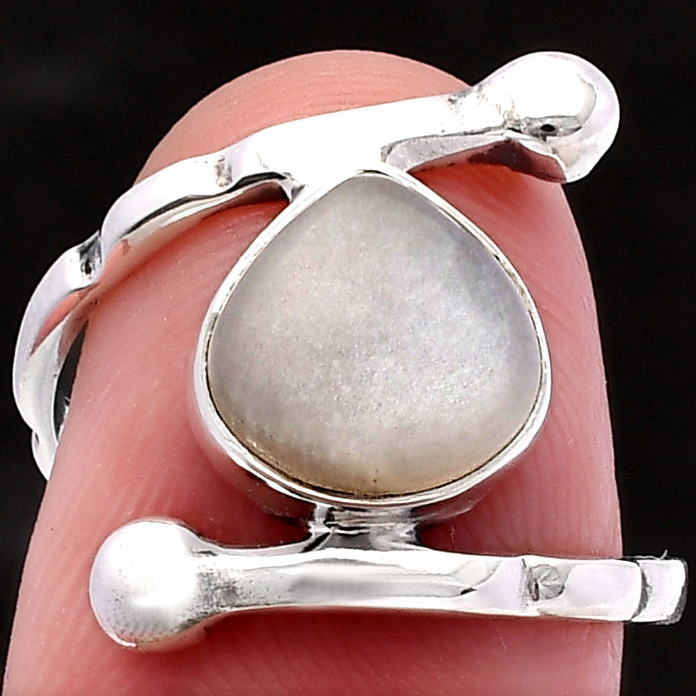 Natural Srilankan Moonstone Ring size-7 R-1546 SDR225102