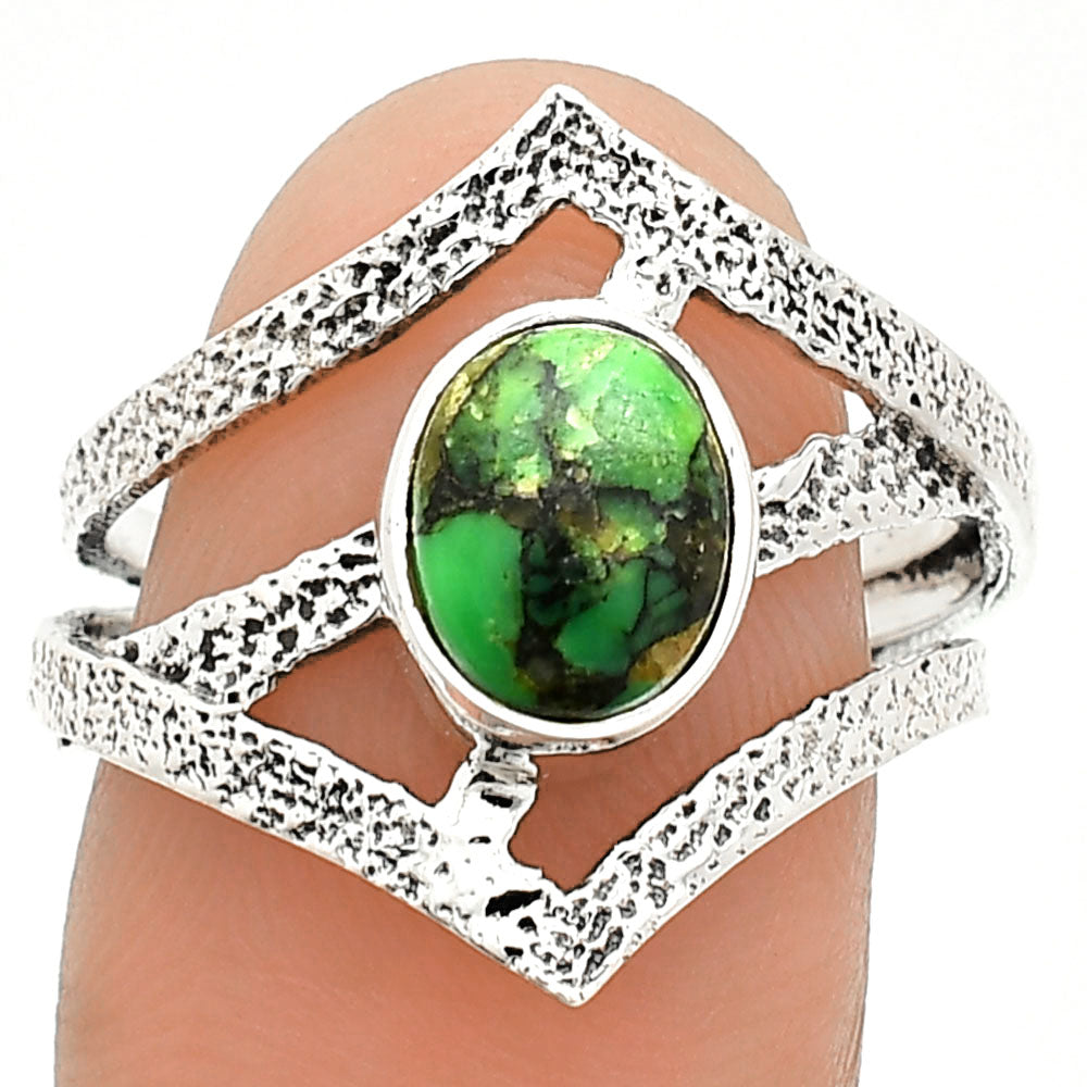 Natural Green Matrix Turquoise Ring size-8 R-1471 SDR237970