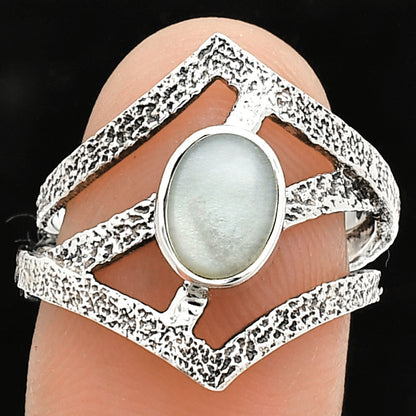 Natural Srilankan Moonstone Ring size-7 R-1471 SDR237998