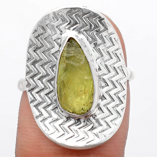 Natural Green Kyanite Rough - India Ring size-8 R-1376 SDR246044