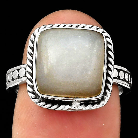 Natural Srilankan Moonstone Ring size-7 R-1066 SDR246176