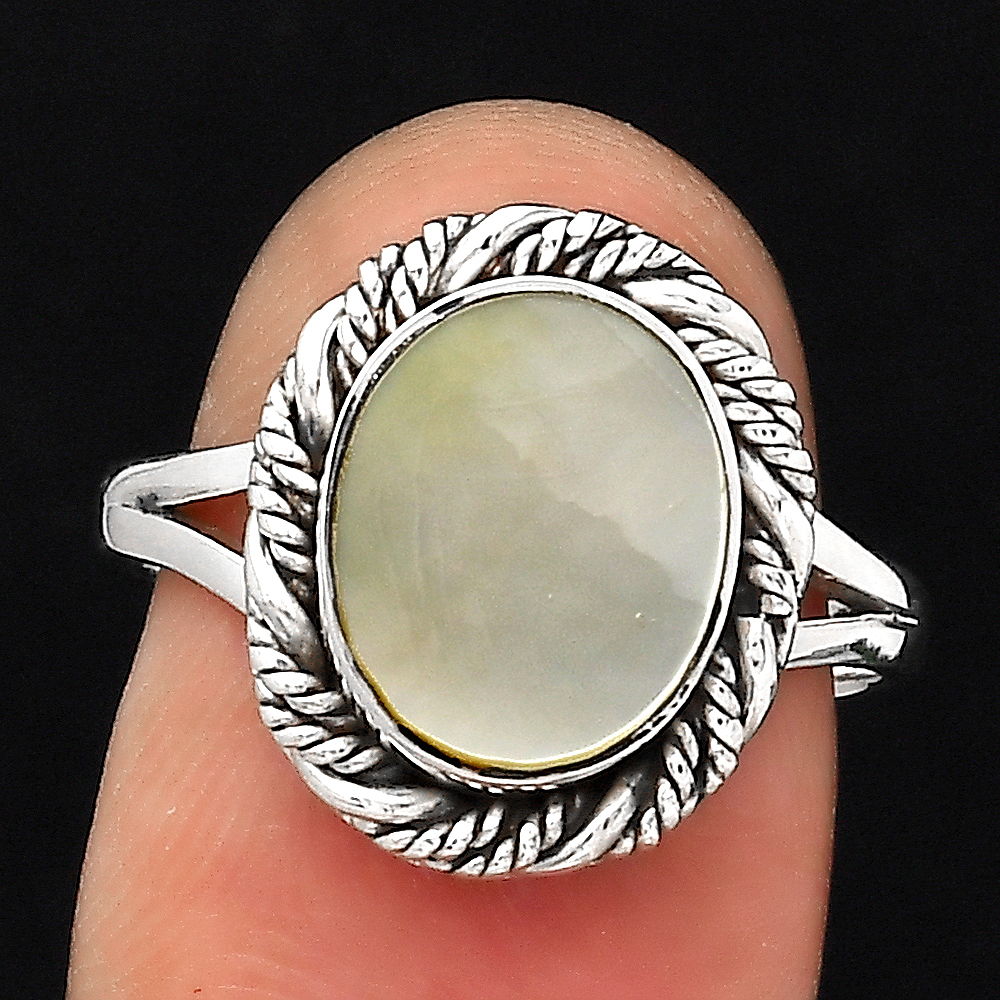 Natural Mother Of Pearl Ring size-7.5 R-1014 SDR246246