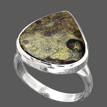 Dragon Blood Stone - South Africa Ring size-7 R-1005 SDR246808