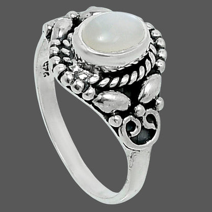 Natural Srilankan Moonstone Ring size-7 R-1286 SDR248257