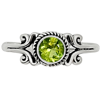 Peridot Ring size-6 R-1358 SDR253697