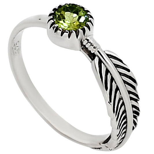 Peridot Ring size-7 R-1042 SDR253835