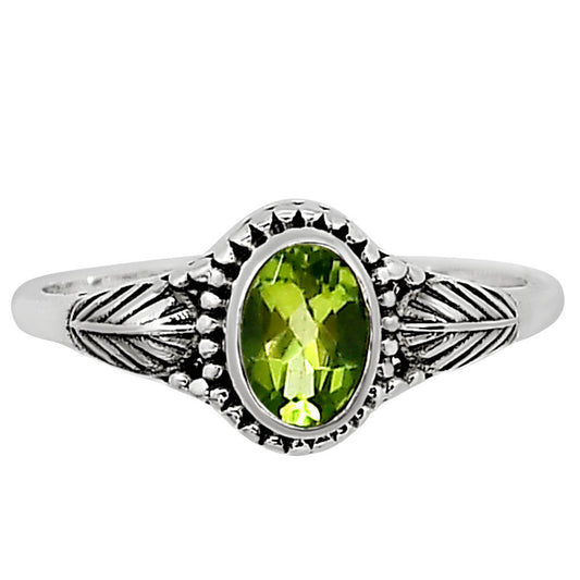 Peridot Ring size-7 R-1403 SDR254436