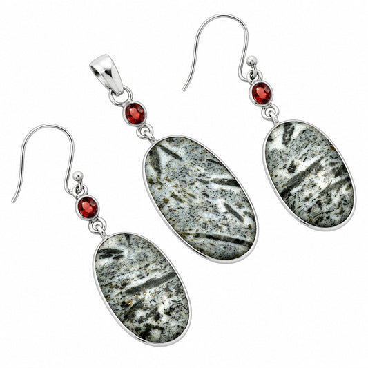 Hornblende & Garnet Pendant Earrings Set T-1010 SDT03335