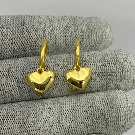 Minimal Heart Charm Hoop Earrings in 18K Gold Plated Jewelry TGE1016 EM-1274