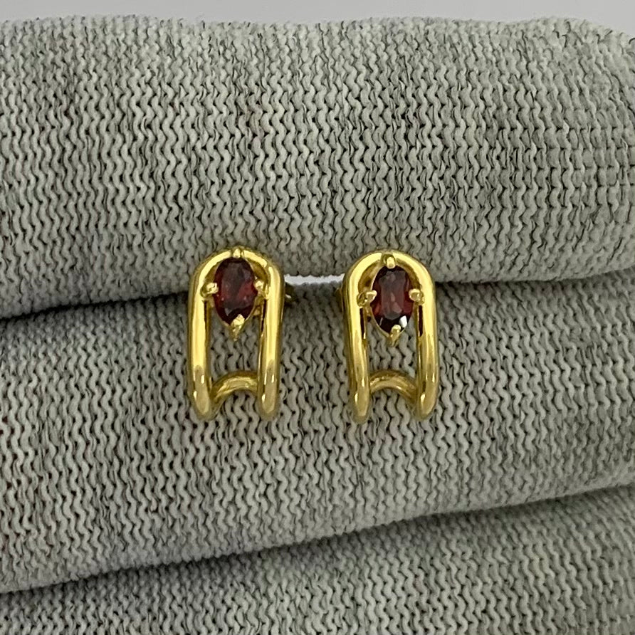 18K Gold Plated Oval Gemstone Loop Stud Earrings, Chic Contemporary TGE1042 EM-1297