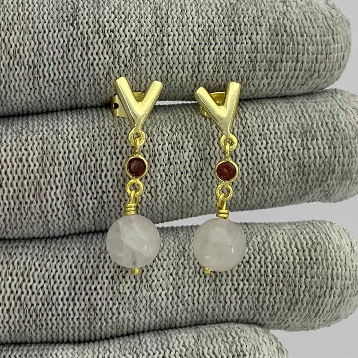 18K Gold Plated V-Style Bead Drop Earrings for Women, Trendy TGE1047 EM-1300