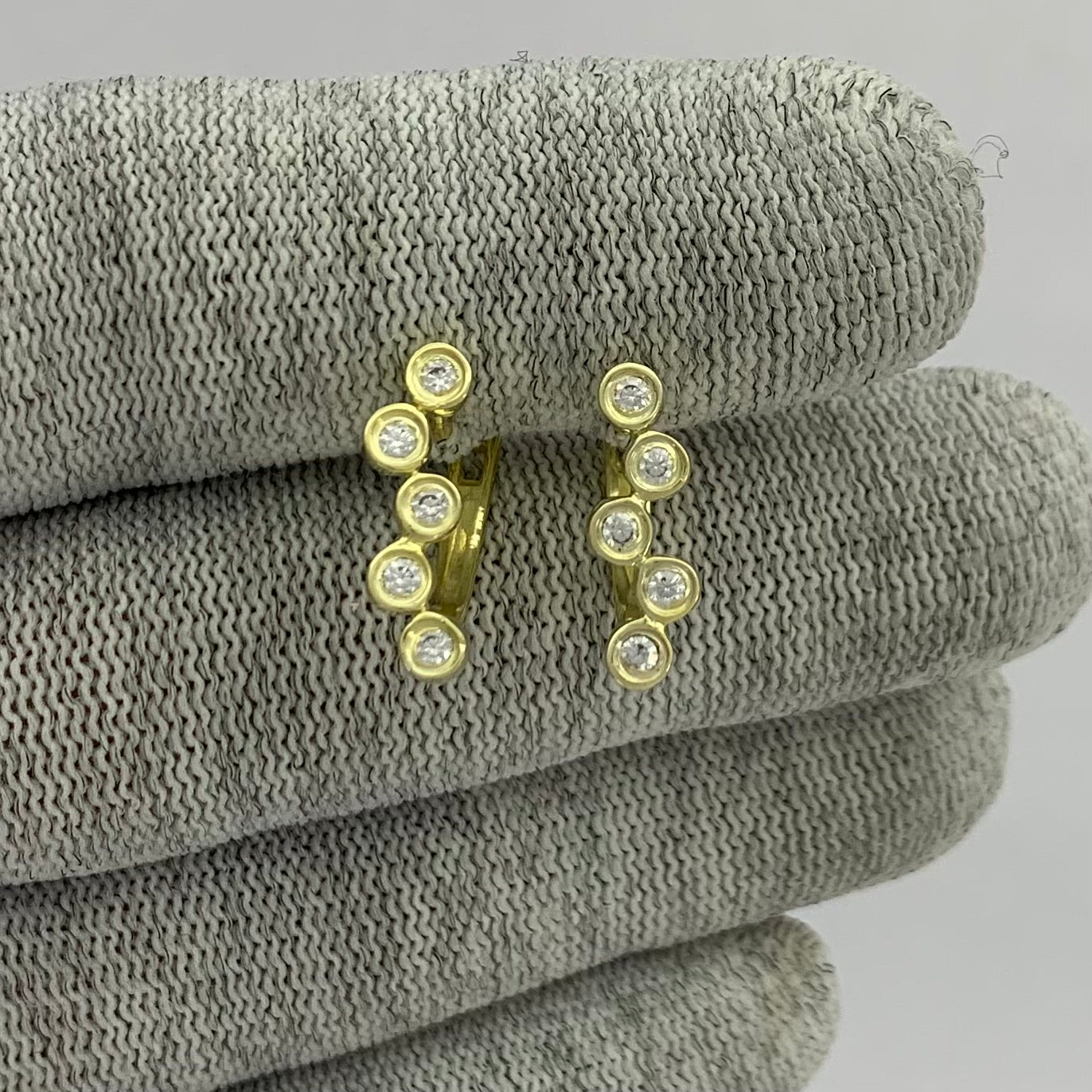 18K Gold Plated Bezel Multi-Stone Earrings for Women Stylish Jewelry TGE1049 EM-1302