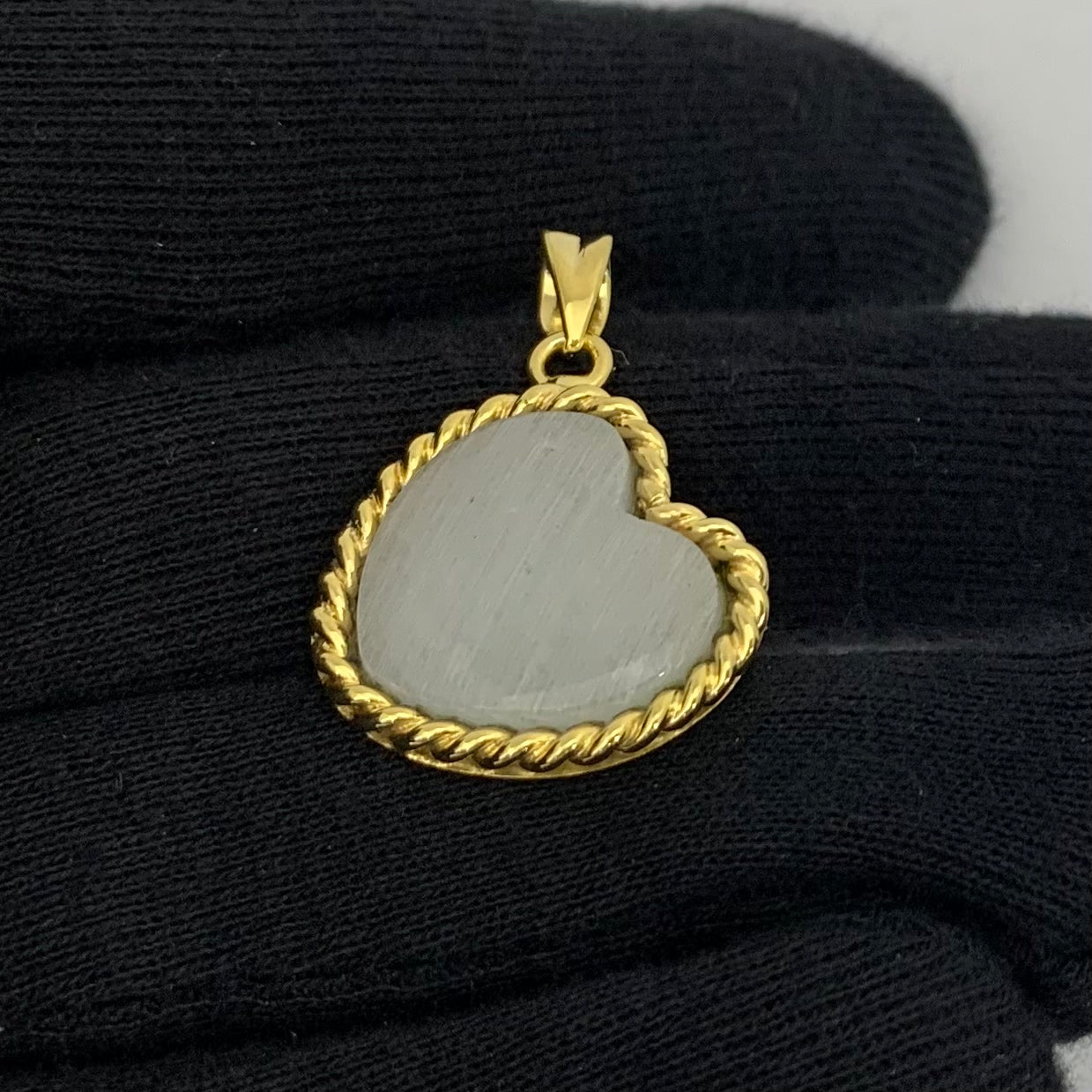 18K Gold Plated Heart Shaped Gemstone Charm Pendant Jewelry TGP1009 PM-1742