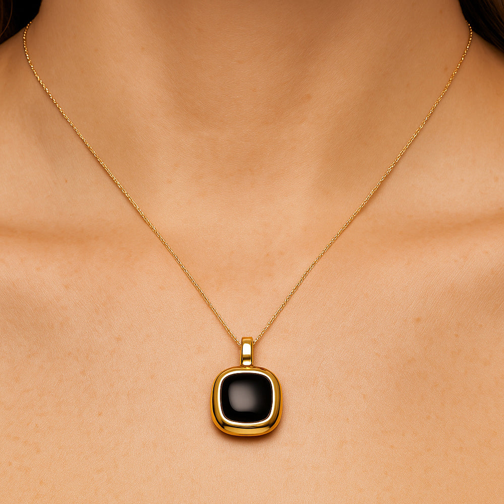 18K Gold Plated Cushion Square Black Onyx/MOP Pendant for Women TGP1010 PM-1748