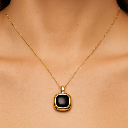 18K Gold Plated Cushion Square Black Onyx/MOP Pendant for Women TGP1010 PM-1748
