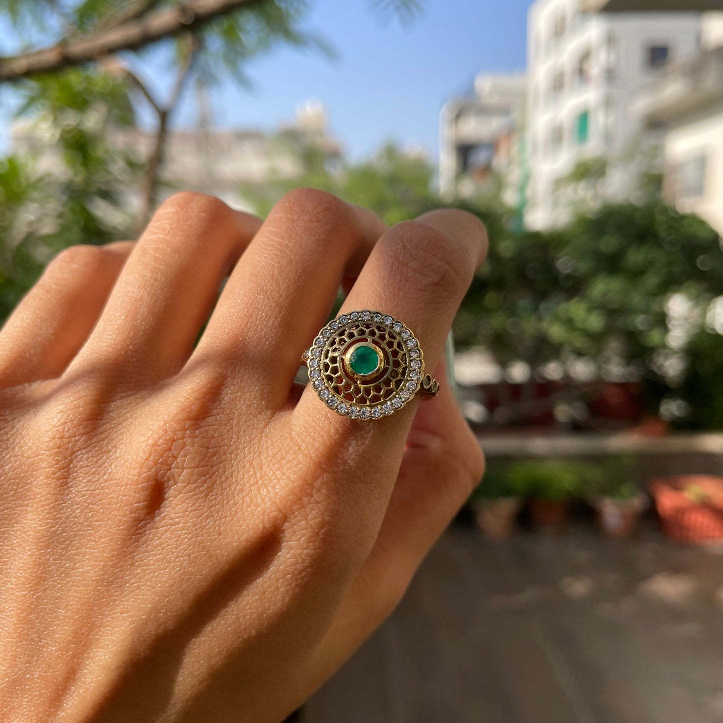 18K Gold Plated Round Halo Gemstone Ring Jewelry with CZ Accents TGR1009 RM1735