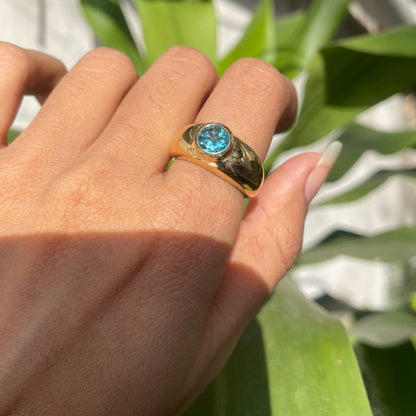 18K Gold Plated Round Gemstone Signet Ring – Bold Statement Style TGR1028 RM-1758