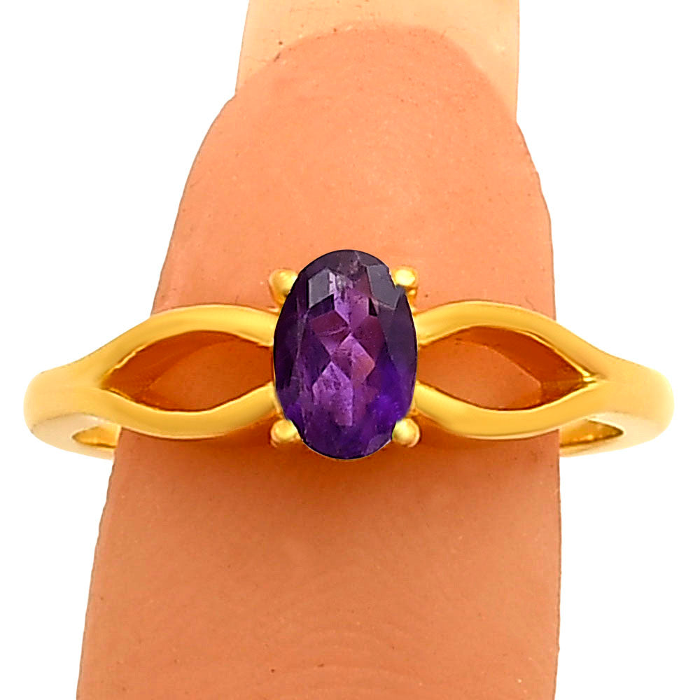 18K Gold Plated Brass Oval Birthstone Ring – Elegant Interlaced Band TGR1040 RM-1763