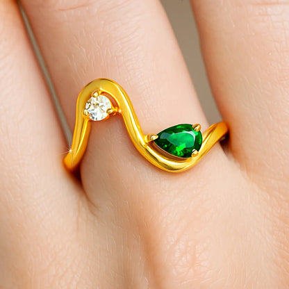 18K Gold Plated Fluid Wave Ring with CZ Accent – Trendy Modern Jewelry TGR1064 RM-1786