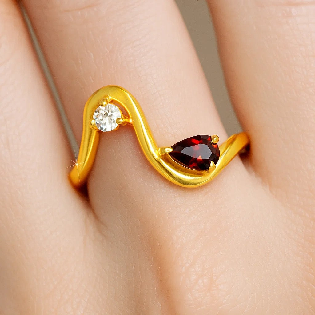 18K Gold Plated Fluid Wave Ring with CZ Accent – Trendy Modern Jewelry TGR1064 RM-1786