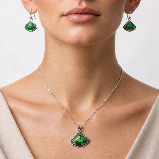Green Matrix Turquoise Pendant Earrings Set T-1005 DGT01002
