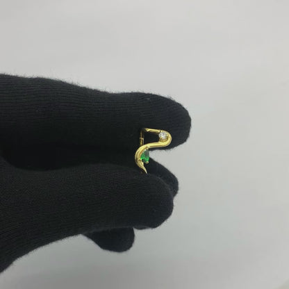 18K Gold Plated Fluid Wave Ring with CZ Accent – Trendy Modern Jewelry TGR1064 RM-1786