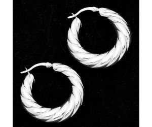 Twisted Hoop Earrings DGE1040