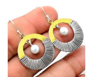 Two Tone - Natural Fresh Water Pearl Earrings SDE30085 E-1104, 6x6 mm