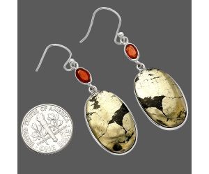 Apache Gold Healer's Gold and Garnet Earrings SDE82288 E-1002, 14x22 mm