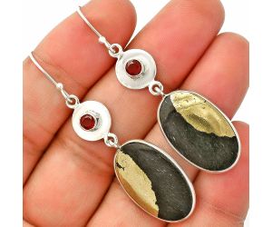 Apache Gold Healer's Gold and Garnet Earrings SDE83863 E-1081, 14x23 mm