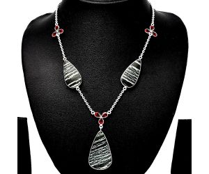 Natural Chrysotile and Garnet Necklace SDN1775 N-1021, 20x34 mm
