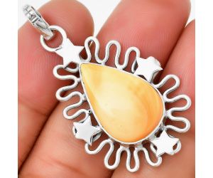 Star - Natural Spiny Oyster Shell Pendant SDP131423 P-1454, 13x20 mm