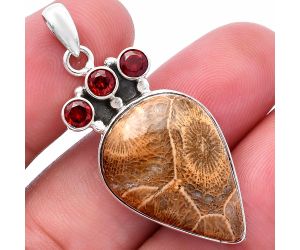 Flower Fossil Coral and Garnet Pendant SDP145325 P-1120, 18x24 mm