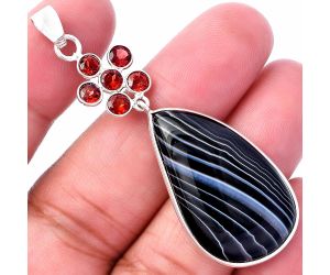 Banded Onyx and Garnet Pendant SDP145735 P-1122, 19x31 mm