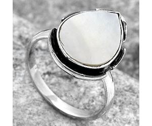 Natural Mother Of Pearl Ring size-8.5 SDR121543 R-1211, 12x16 mm