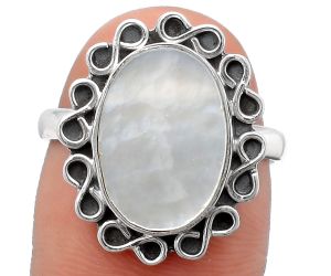 Natural Mother Of Pearl Ring size-8 SDR121868 R-1164, 10x14 mm