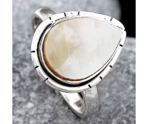 Natural Mother Of Pearl Ring size-7.5 SDR121910 R-1011, 10x14 mm