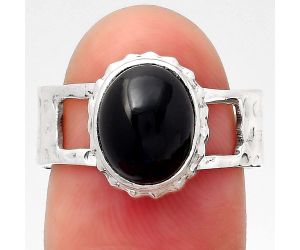 Natural Black Onyx - Brazil Ring size-7 SDR125007 R-1545, 8x10 mm