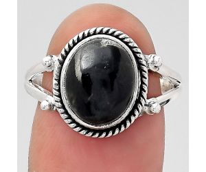Natural Nuummite Ring size-8 SDR133622 R-1010, 9x11 mm