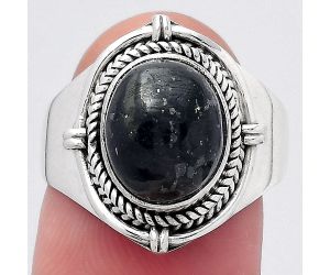 Natural Nuummite Ring size-7.5 SDR146839 R-1539, 9x11 mm